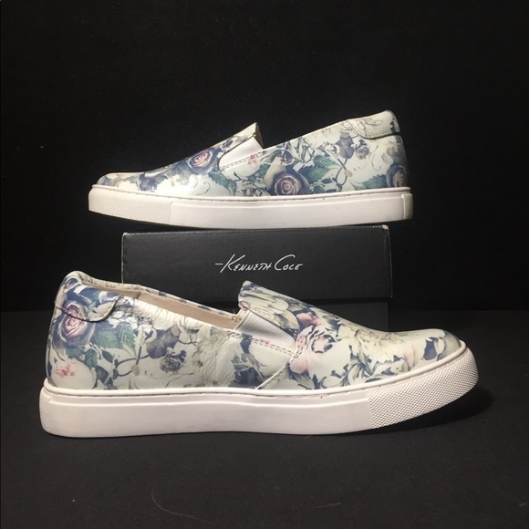 Kenneth Cole Floral Sneakers - Picture 2 of 8